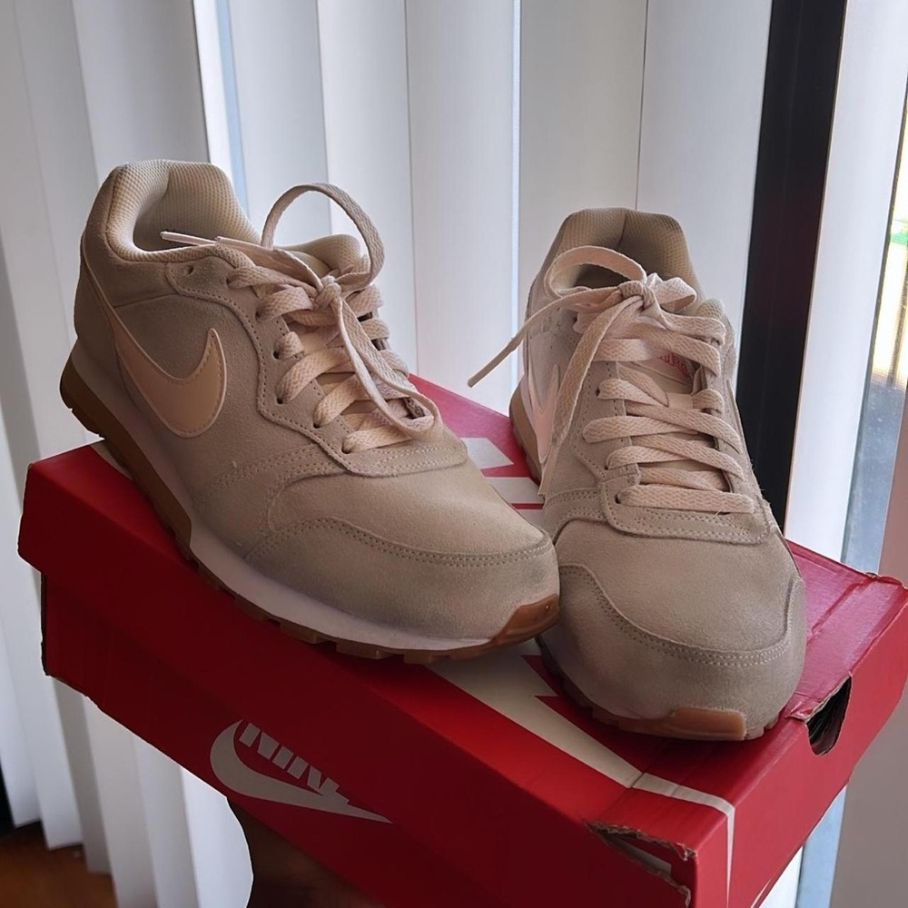 nike runners